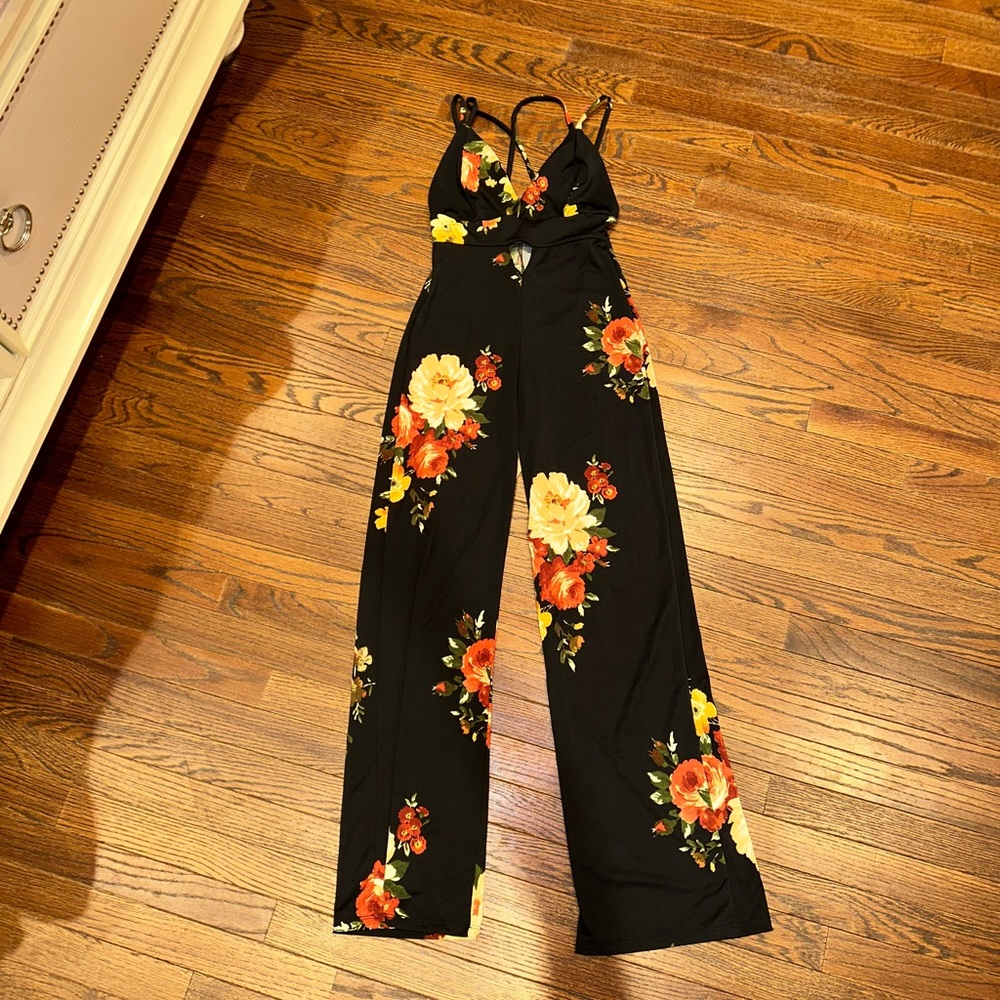 Floral print black jumpsuit size small - Picture 6 of 16